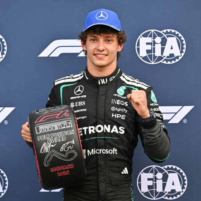 Kimi Antonelli conquista a pole position no GP de Mônaco 2026