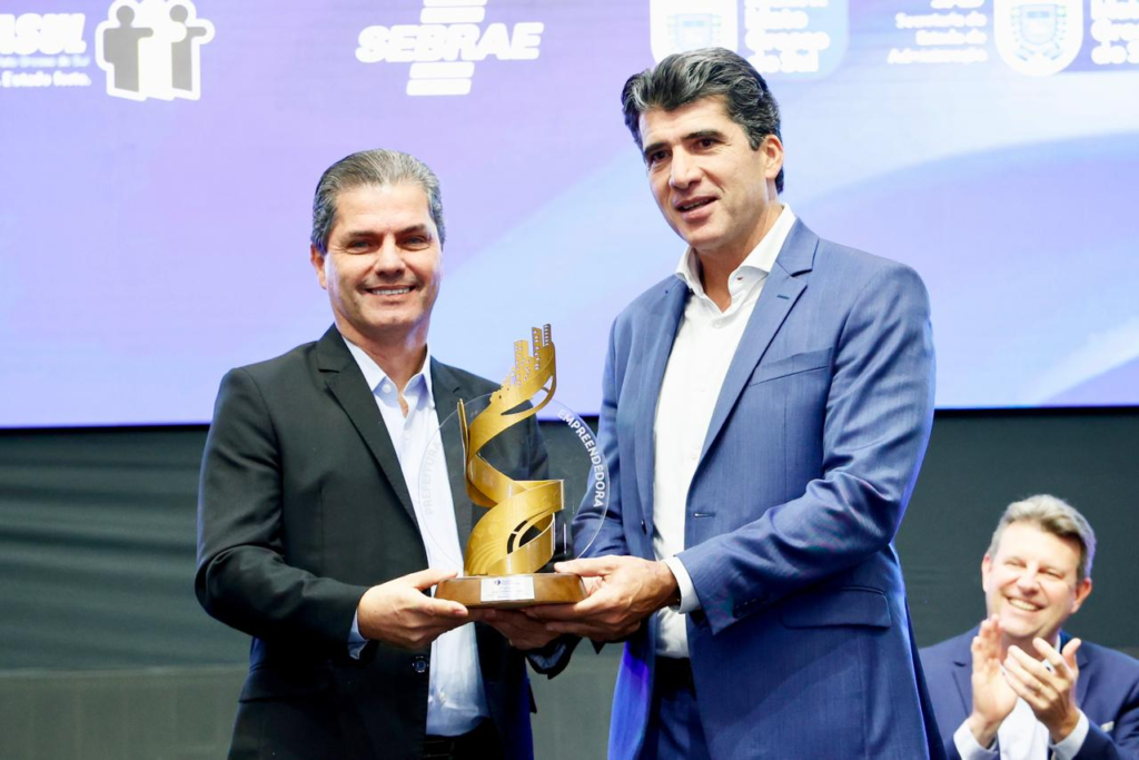 Sebrae/MS destaca sua atuação em congresso sobre desenvolvimento municipal