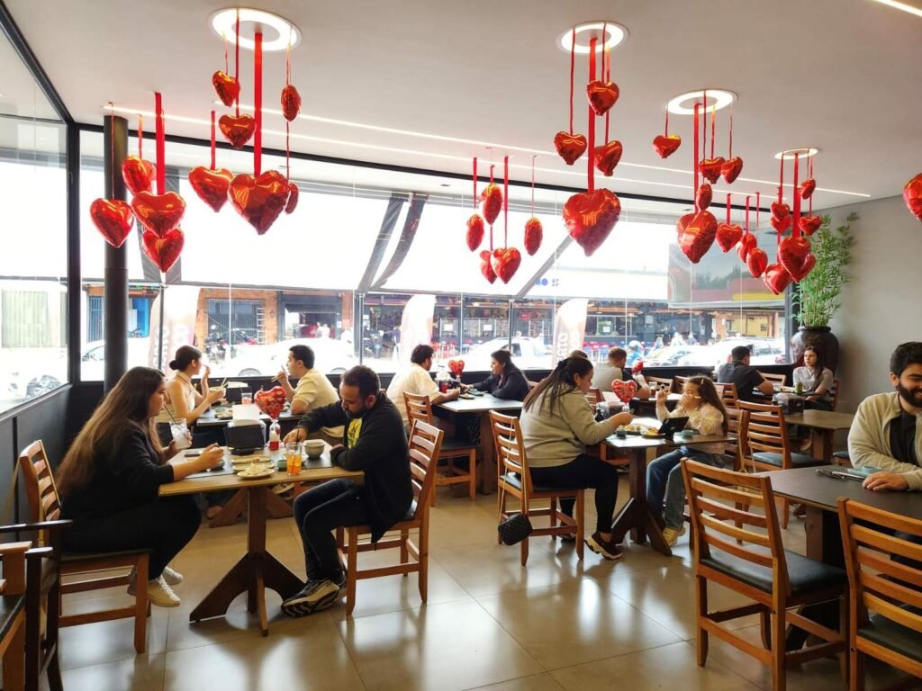 Restaurantes de Campo Grande SE preparam para o Dia dos Namorados com atrações especiais