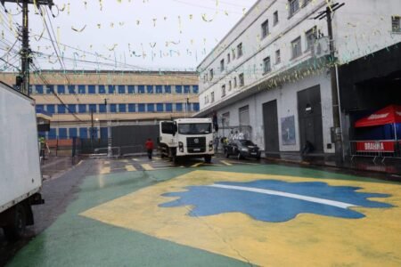 Organização da Cidade da Copa mantém programação apesar da chuva em Campo Grande