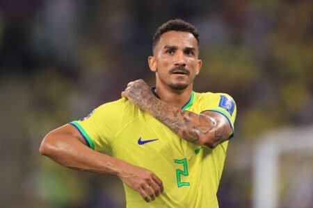 Danilo destaca maturidade de seleções adversárias antes da Copa do Mundo