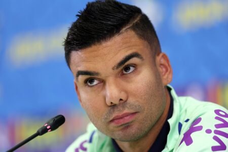 Casemiro expressa descontentamento ao comentar nível da seleção na Copa do Mundo