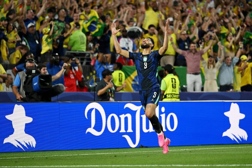 Cazétv estabelece novo recorde de audiência em jogo da seleção brasileira
