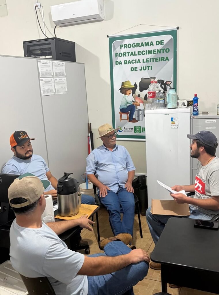 Reunião em Juti visa fortalecer a produção leiteira e a agricultura familiar
