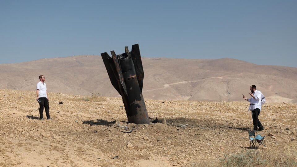 Escalada de Conflito entre Israel e Irã Aumenta Tensões no Oriente Médio