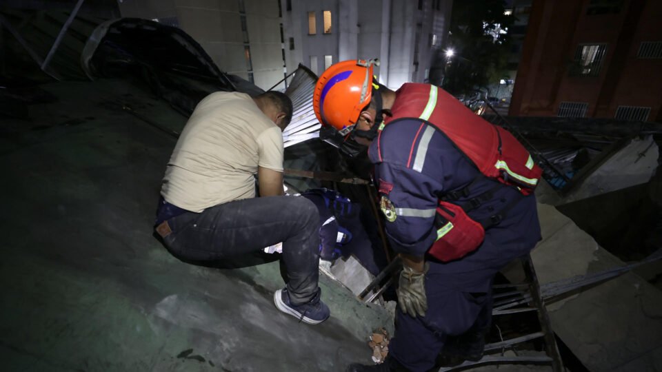 EUA enviam equipes de resgate à Venezuela após terremotos devastadores