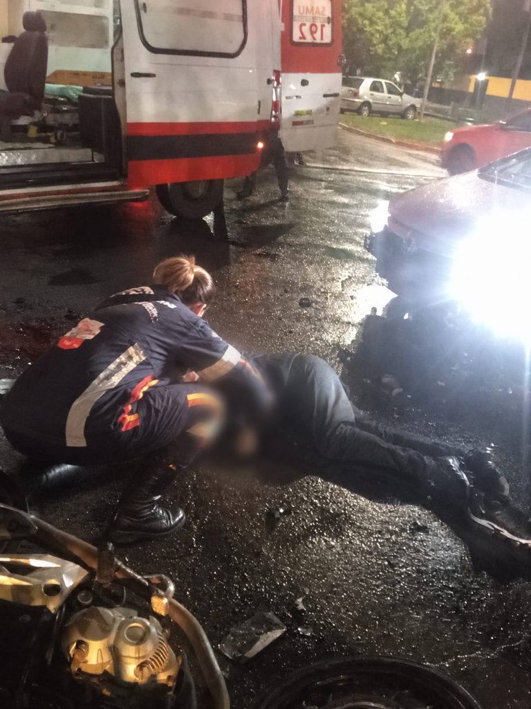 Motociclista morre após acidente na Avenida Amélia Fukuda, em Naviraí
