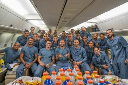 Voo da Seleção Atrasa e Destaca a Importância da Liderança no Grupo
