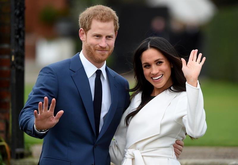 Príncipe Harry e Meghan Markle retornam ao Reino Unido após quatro anos longe