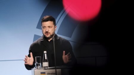 Ucrânia intensifica ofensiva com ataque inédito a Moscou