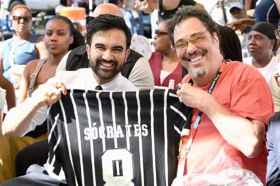 Prefeito de Nova York elogia a Copa do Mundo como modelo de união global