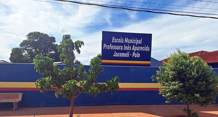 Superlotação em sala de aula gera reclamações em Amandina