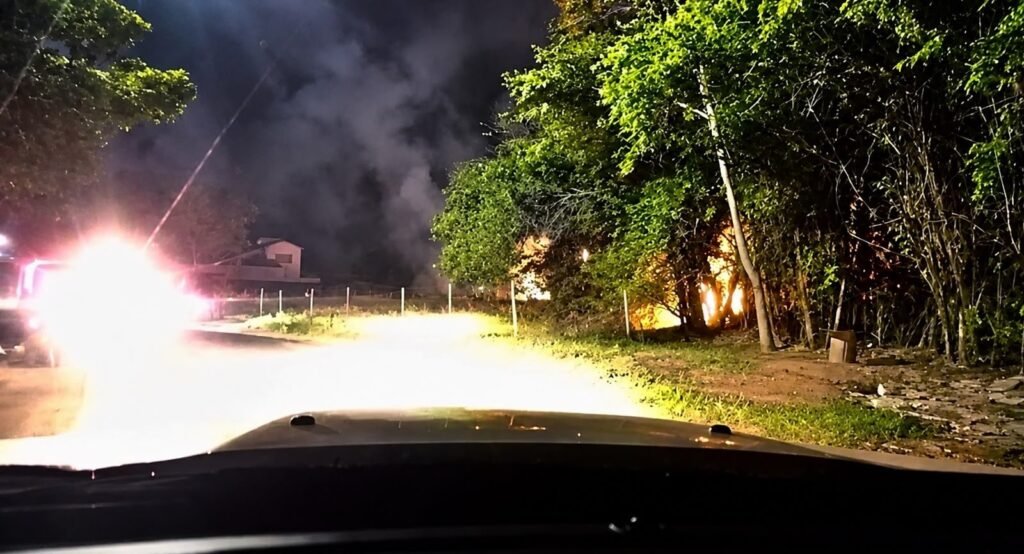 Incêndio em vegetação mobiliza Corpo de Bombeiros Militar no Portal do Parque