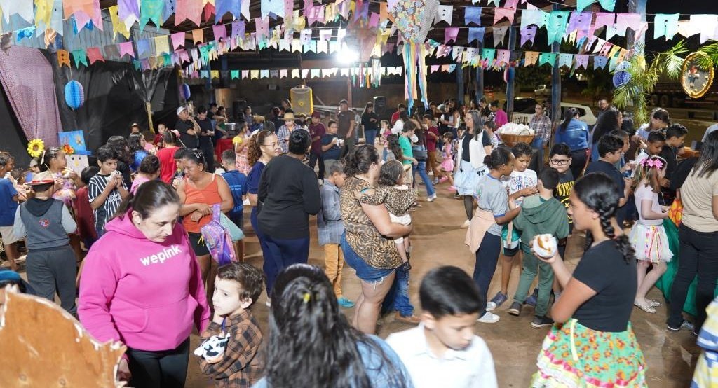 Festival de São João em Batayporã reúne mais de 100 crianças em momento de alegria