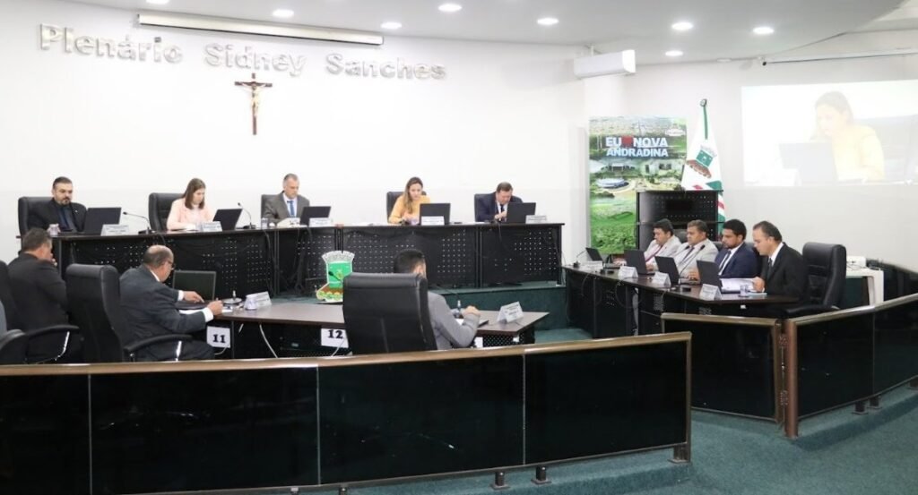 Propostas de vereador buscam aprimorar sinalização viária e atendimento no Hospital Regional