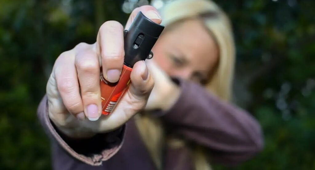 Uso de spray de pimenta por mulheres é liberado para autodefesa