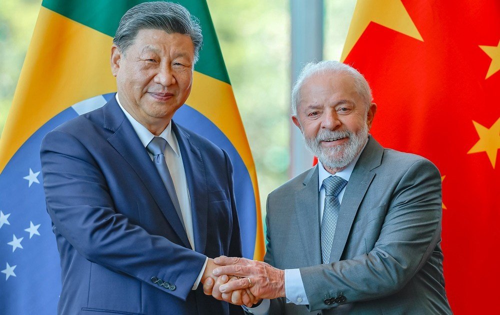 Pesquisa revela preferência dos brasileiros por relações comerciais com a China