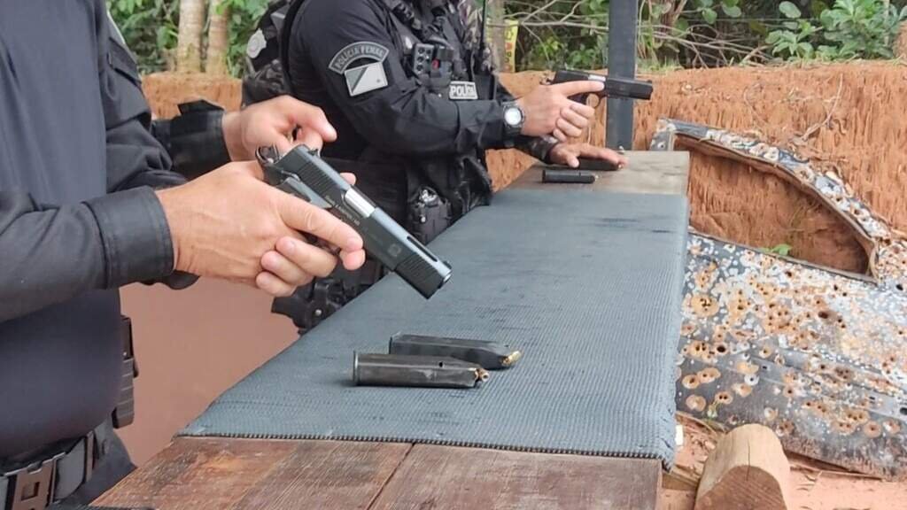 Policiais penais terão exame psicológico custeado pelo Estado para retomada do porte de arma