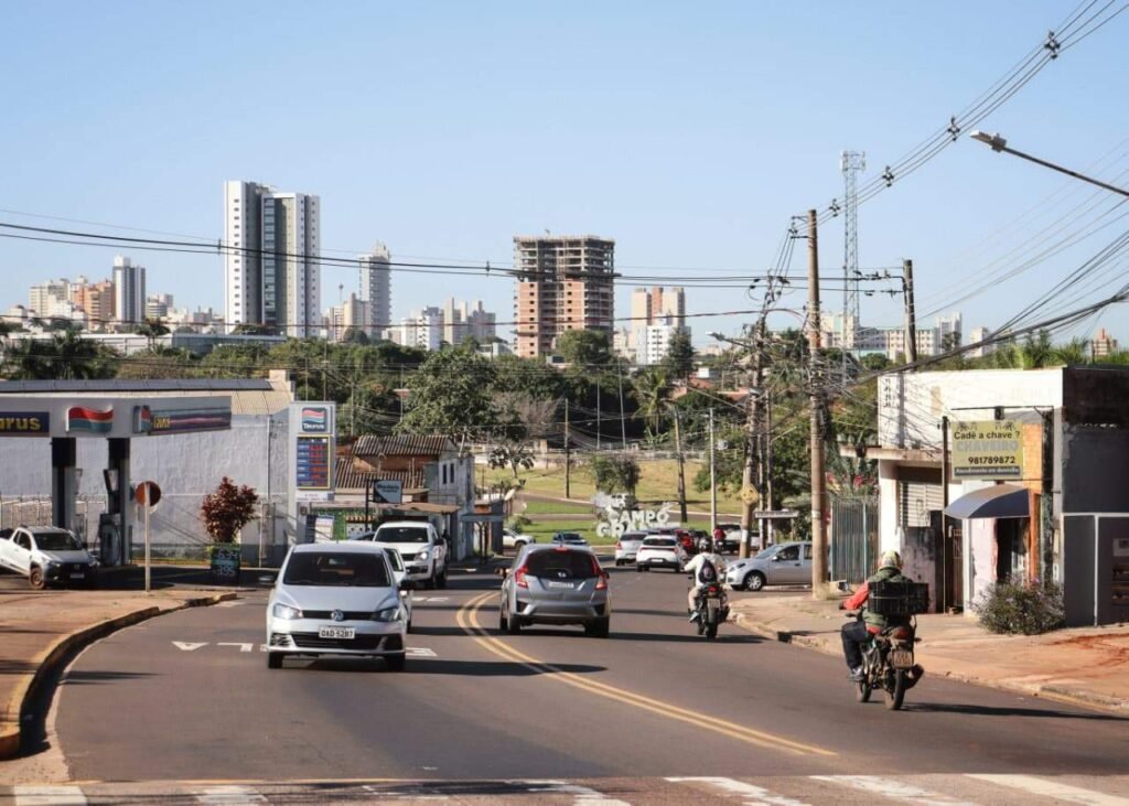 Avenida Euler de Azevedo: um polo comercial em expansão e repleto de história