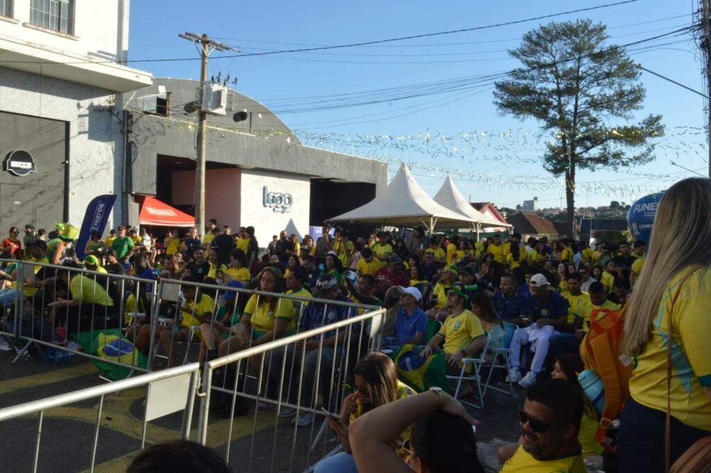 Torcedores de Campo Grande escolhem novos favoritos após eliminação do Brasil na Copa
