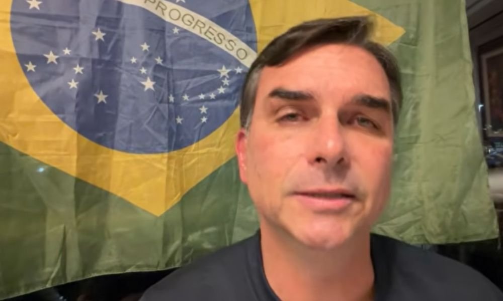 Cúpula do PP reafirma neutralidade em encontro com Flávio Bolsonaro