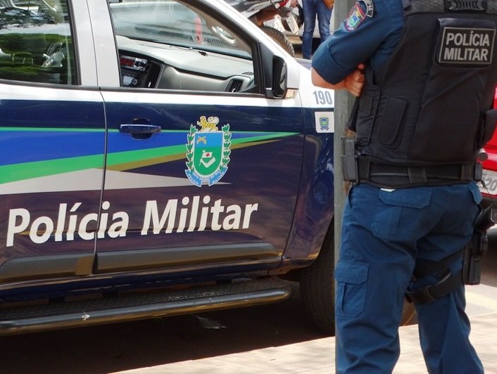 Policiais militares resgatam idosos de incêndio em Coronel Sapucaia