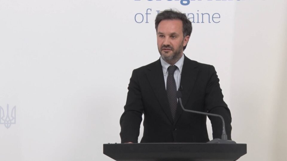 Mudança de posição da Ucrânia abre caminho para plano de paz de Lula e Xi Jinping