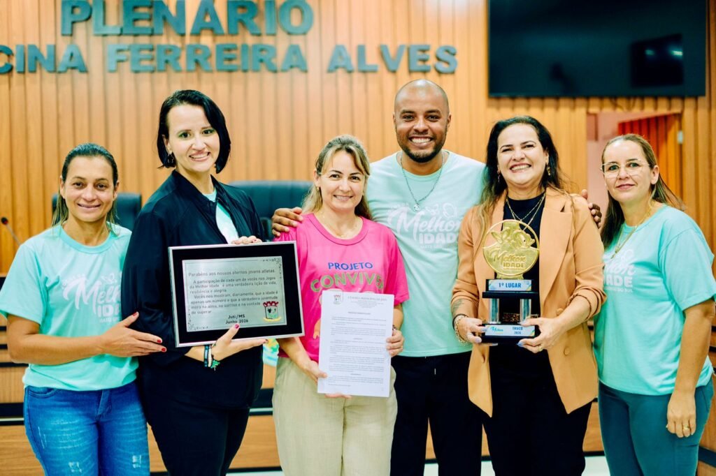 Vereadores de Juti prestam homenagem a atletas da Melhor Idade