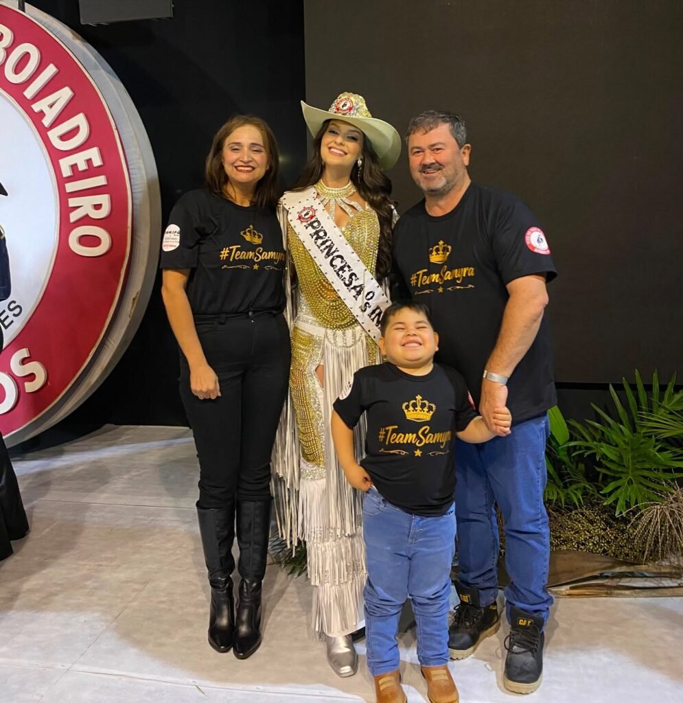 Samyra Gonçalves é eleita Princesa da Festa do Peão de Barretos
