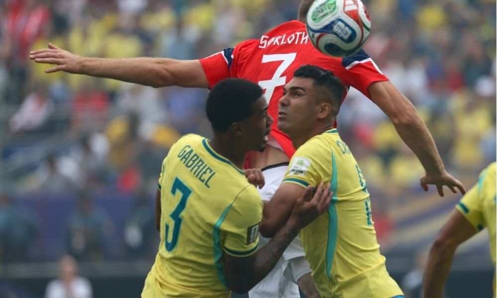 Seleção Brasileira é eliminada nas oitavas da Copa do Mundo após 36 anos