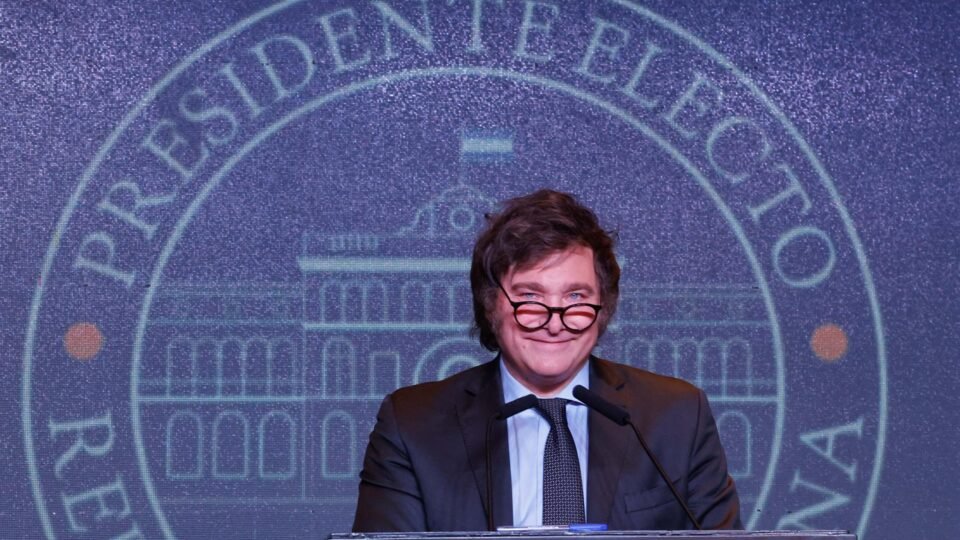 Javier Milei propõe reforma abrangente do Banco Central argentino