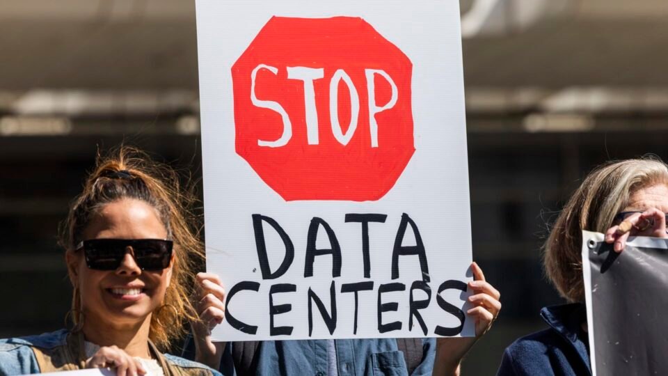 Construção de data centers enfrenta resistência nos EUA devido a preocupações ambientais