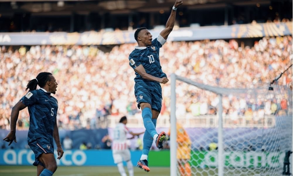 Kylian Mbappé se torna o maior goleador da história das Copas do Mundo