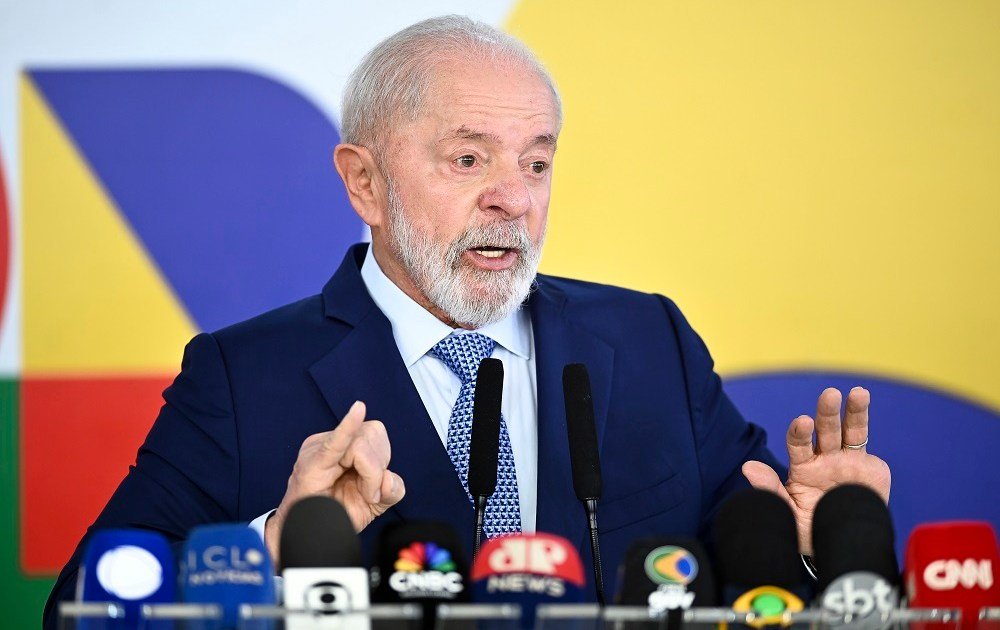Lula afirma que Brasil buscará novos mercados após tarifas dos EUA