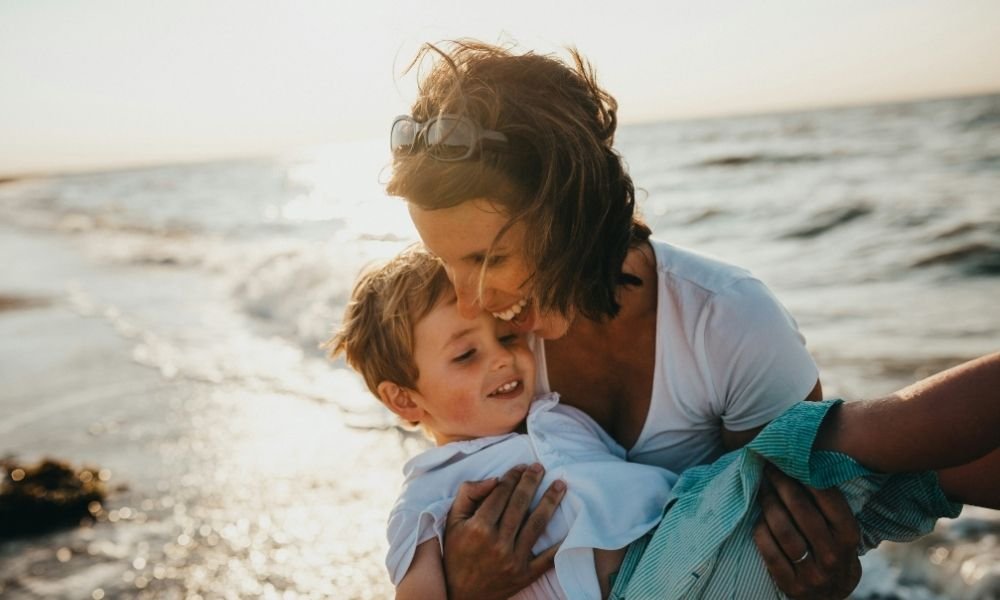 A Relação entre Mães e Filhos: uma Reflexão aos 40 Anos