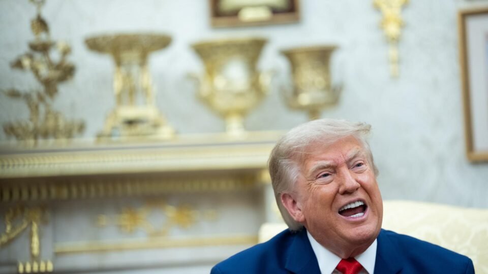 Trump ameaça bombardear infraestrutura do Irã em resposta a ataques no Ormuz