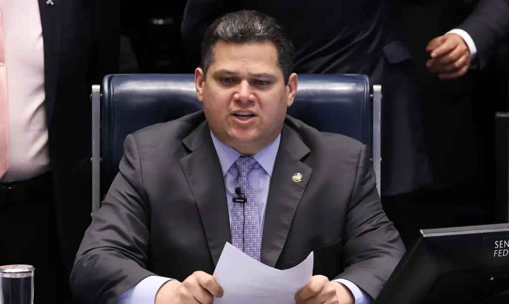 Governo solicita instalação de comissão para análise da MP das Blusinhas