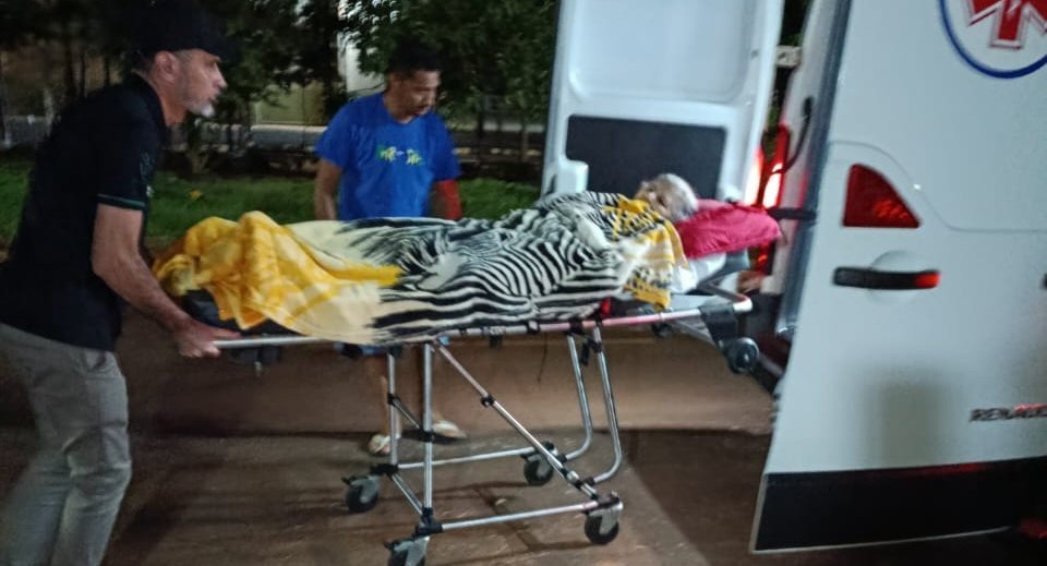 Idosa de Nova Andradina finalmente recebe transferência para atendimento em Dourados