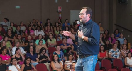 Nova Andradina inicia segundo semestre letivo com formação pedagógica
