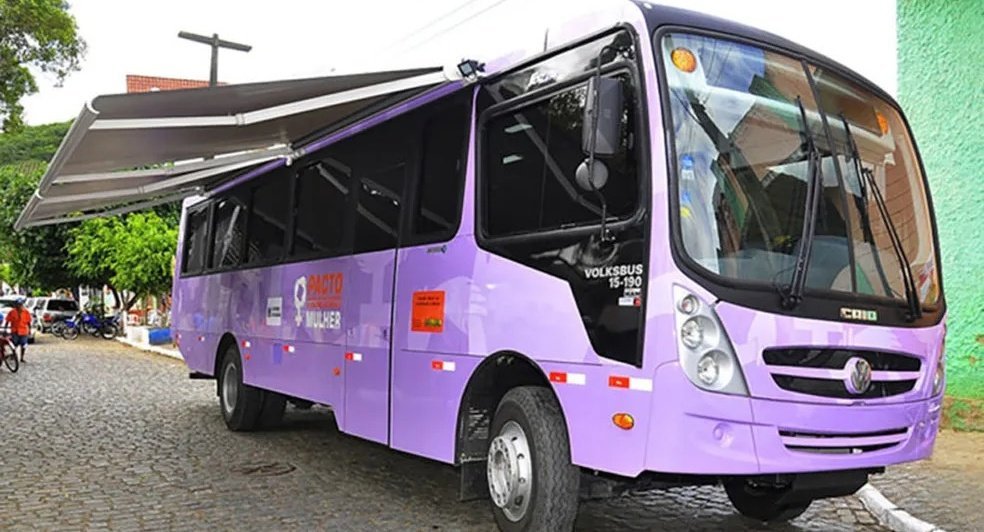 Batayporã recebe Ônibus Lilás com serviços de acolhimento e orientação