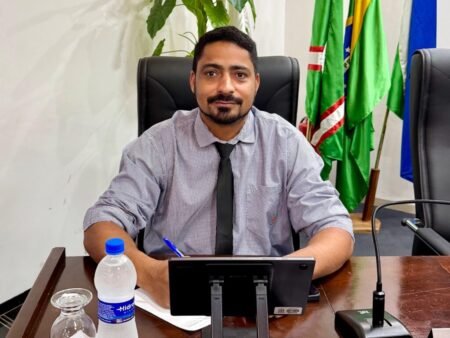 Vereador Léo Mecânico apresenta propostas para melhorias em Caarapó