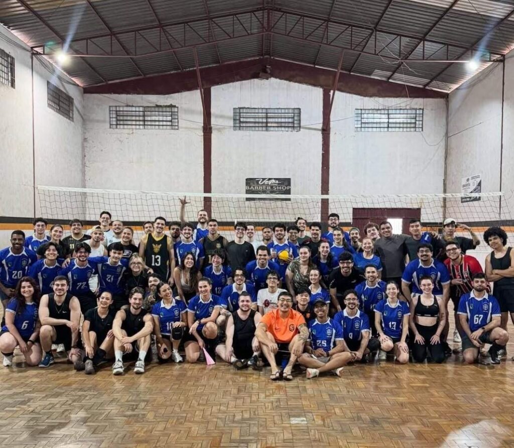 De um grupo de amigos a uma comunidade de vôlei em Campo Grande