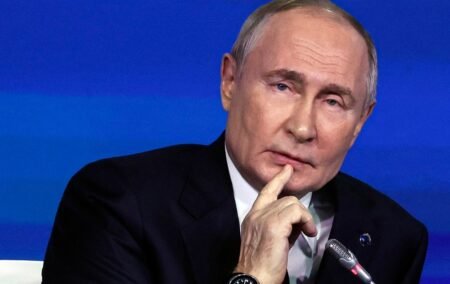 Yabloko é impedido de concorrer nas eleições pela Justiça da Rússia