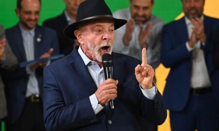 Lula reafirma compromisso contra a extrema direita em convenção do PT