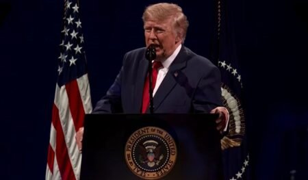 Donald Trump anuncia redução de exercícios militares com a Coreia do Sul