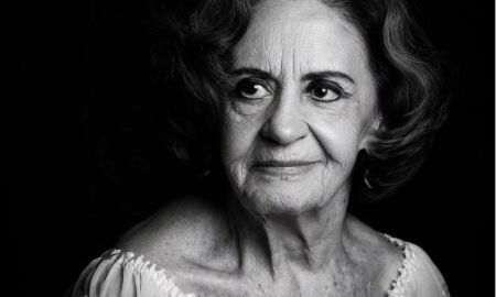 Falece Laura Cardoso, ícone da televisão brasileira, aos 98 anos em São Paulo