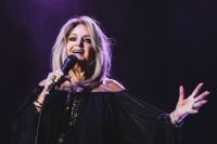 Lembranças de Elvis e Aretha: dois ícones da música partiram no mesmo dia