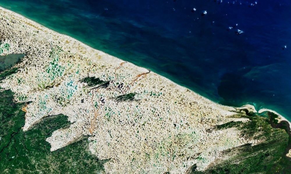 Nasa revela imagem impressionante dos Lençóis Maranhenses do espaço