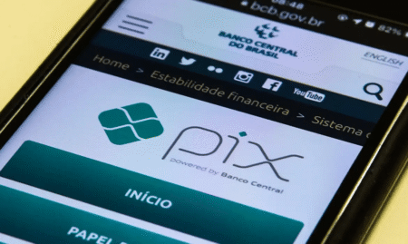 Nova lei permite pagamento automático de pensão alimentícia via Pix