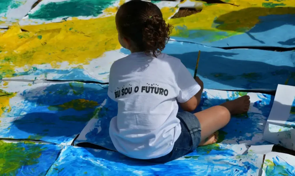 Candidatos às eleições de 2026 são cobrados sobre propostas para combater a violência infantil